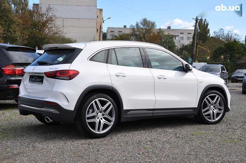 Mercedes-Benz GLA-Класс 2020 - фото 3