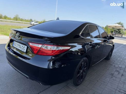 Toyota Camry 2015 - фото 15