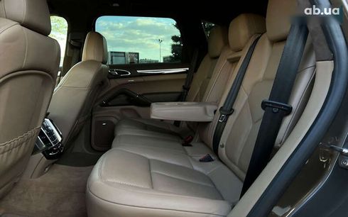 Porsche Cayenne 2012 - фото 12