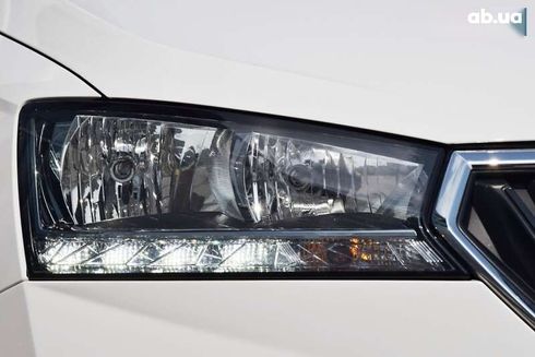 Skoda Fabia 2021 - фото 18