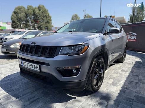 Jeep Compass 2020 - фото 10