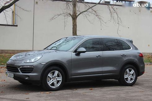 Porsche Cayenne 2011 - фото 2