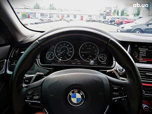 BMW 5 серия 2015 - фото 28