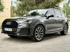 Продаж вживаних Audi Q7 2021 року в Дніпрі - купити на Автобазарі