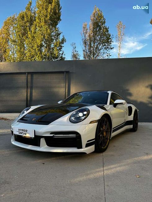 Porsche 911 2020 - фото 3