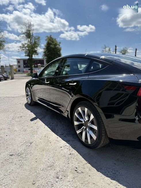 Tesla Model 3 2024 - фото 12