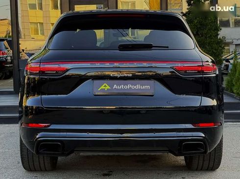 Porsche Cayenne 2021 - фото 18