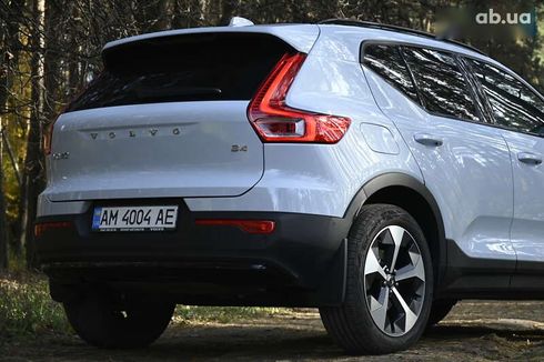 Volvo XC40 2024 - фото 29