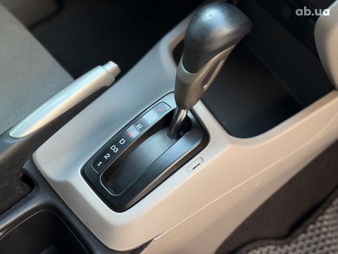 Honda Civic 2012 черный - фото 18