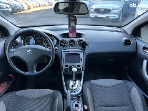 Peugeot 308 2011 черный - фото 61
