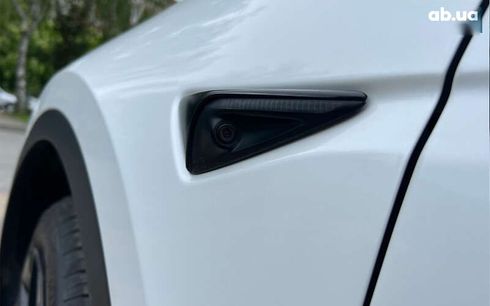 Tesla Model Y 2021 - фото 25