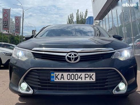 Toyota Camry 2015 - фото 3