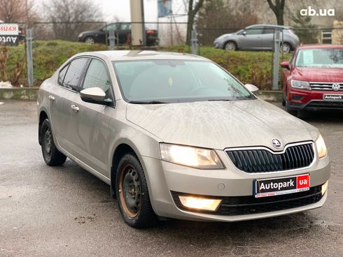 Skoda octavia a7 2013 бежевый - фото 24