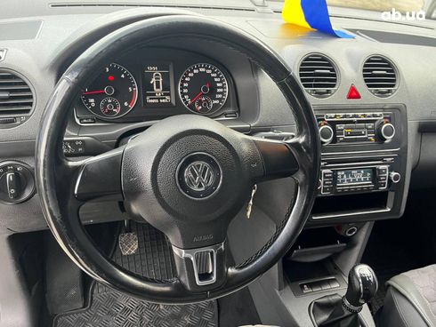 Volkswagen Caddy 2015 белый - фото 31