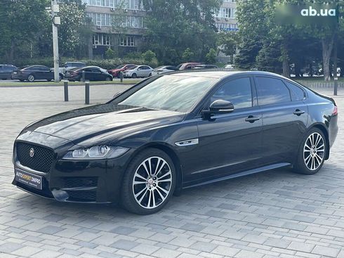 Jaguar XF 2016 - фото 28