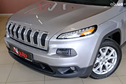 Jeep Cherokee 2018 серый - фото 2