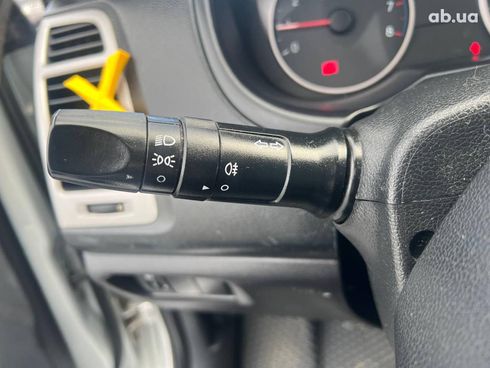 Hyundai i20 2011 серый - фото 21