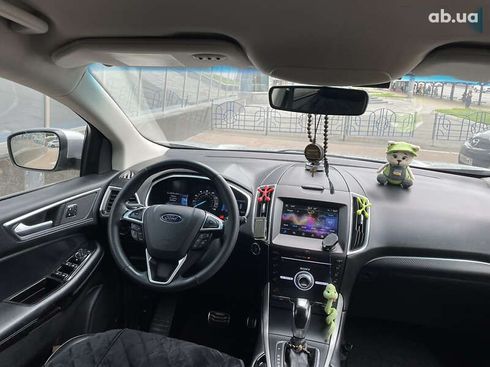 Ford Edge 2016 - фото 22