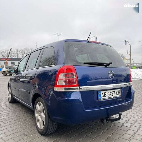 Opel Zafira 2011 - фото 2