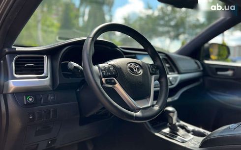 Toyota Highlander 2016 - фото 20