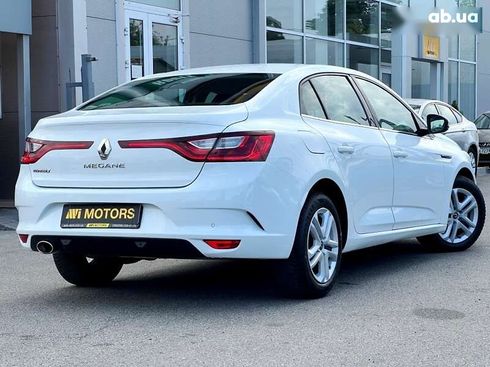 Renault Megane 2018 - фото 4