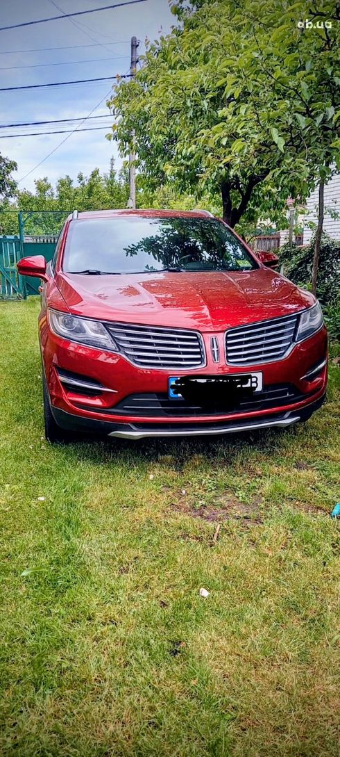 Lincoln MKC 2015 красный - фото 2