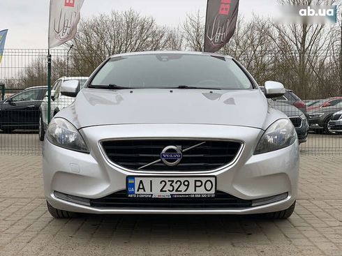 Volvo V40 2014 - фото 4