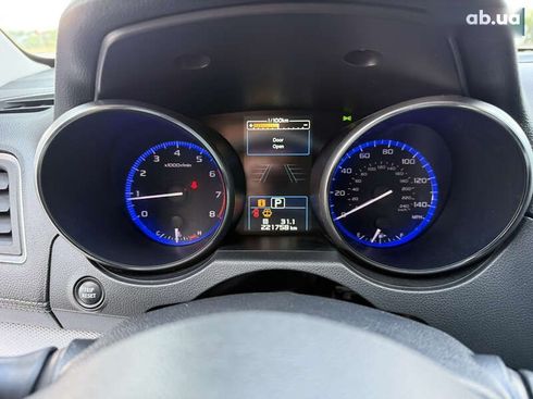 Subaru Legacy 2018 - фото 24