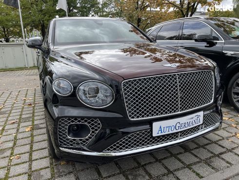 Bentley Bentayga 2022 - фото 2