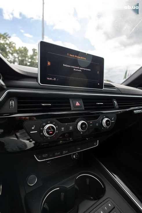 Audi A4 2019 - фото 15