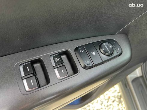 Kia Sportage 2017 серый - фото 16