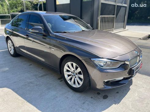BMW 3 серия 2012 коричневый - фото 3