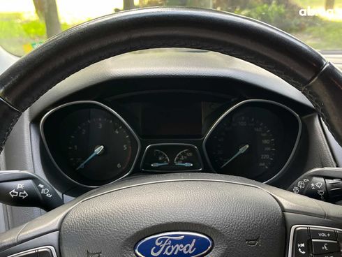 Ford Focus 2015 серый - фото 20