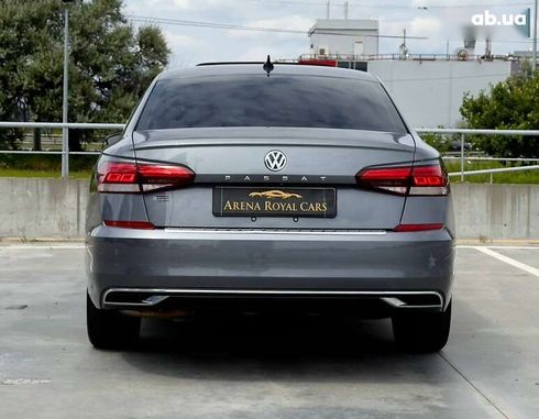 Volkswagen Passat 2021 - фото 10