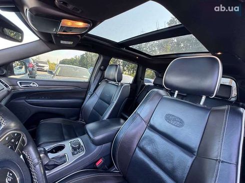 Jeep Grand Cherokee 2017 - фото 21