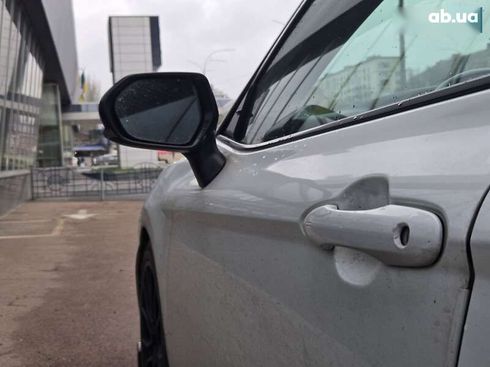 Toyota Camry 2021 - фото 30