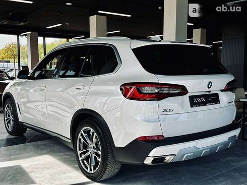 BMW X5 2018 - фото 17