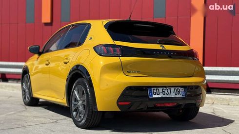 Peugeot e-208 2021 - фото 16