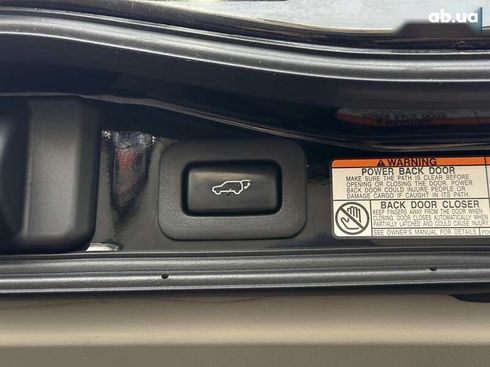 Toyota Land Cruiser 2018 - фото 26