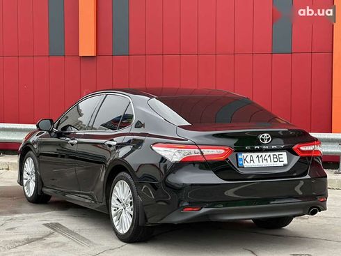 Toyota Camry 2017 - фото 14