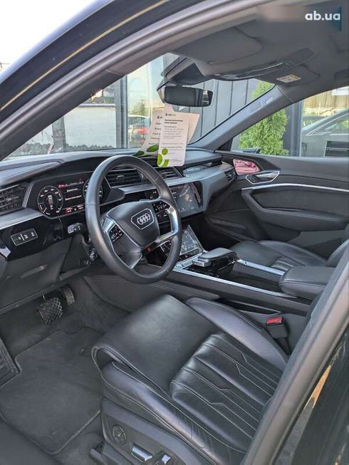 Audi E-Tron 2020 - фото 13
