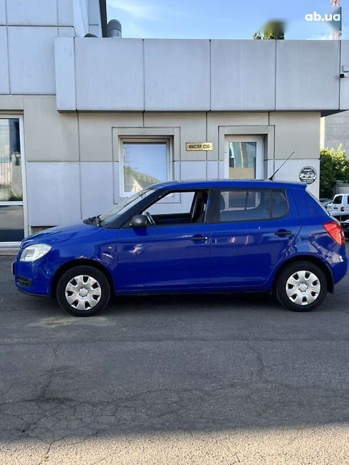 Skoda Fabia 2008 - фото 12