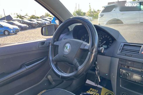 Skoda Fabia 2001 - фото 21