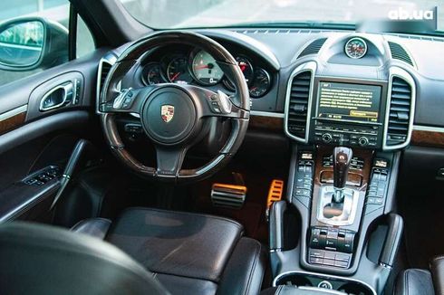 Porsche Cayenne 2013 - фото 15