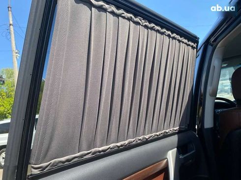 Toyota Land Cruiser 2020 - фото 28