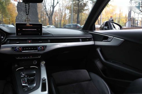 Audi A4 2018 - фото 14