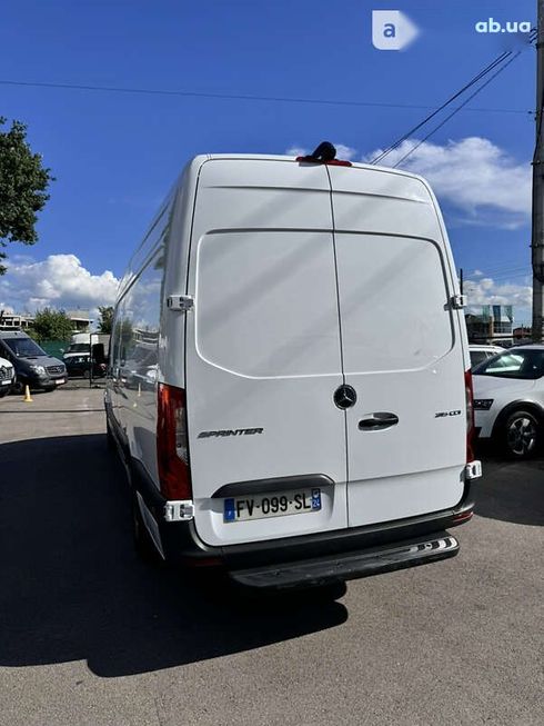 Mercedes-Benz Sprinter 2020 - фото 8