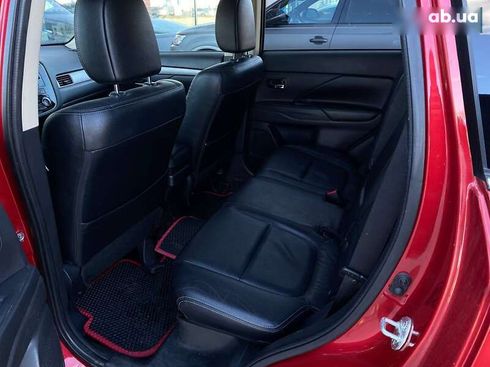 Mitsubishi Outlander 2014 - фото 18