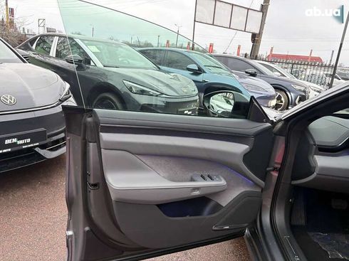 Zeekr 001 2025 - фото 18