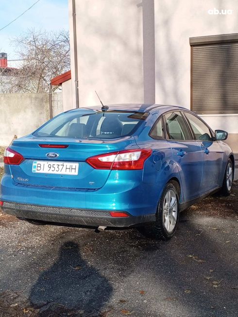 Ford Focus 2014 синий - фото 3